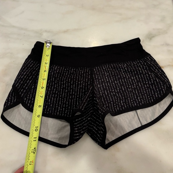 Lululemon Speed Shorts - Picture 6 of 6
